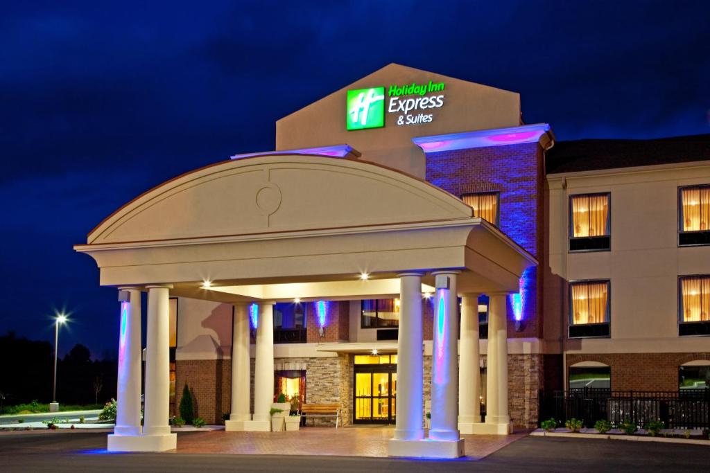 Holiday Inn Express Hotel & Suites Franklin an IHG Hotel Main image 1